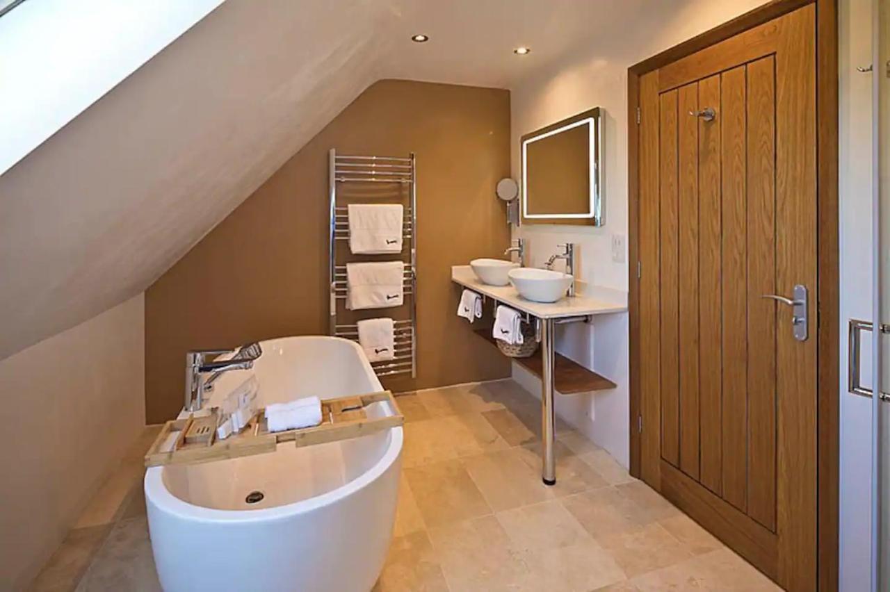 The Pheasantry Bed & Breakfast Wymondham  Exterior foto