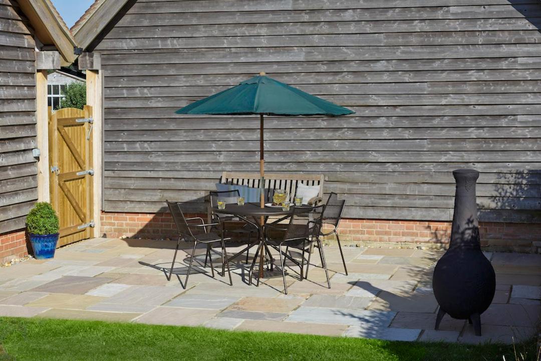 The Pheasantry Bed & Breakfast Wymondham  Exterior foto
